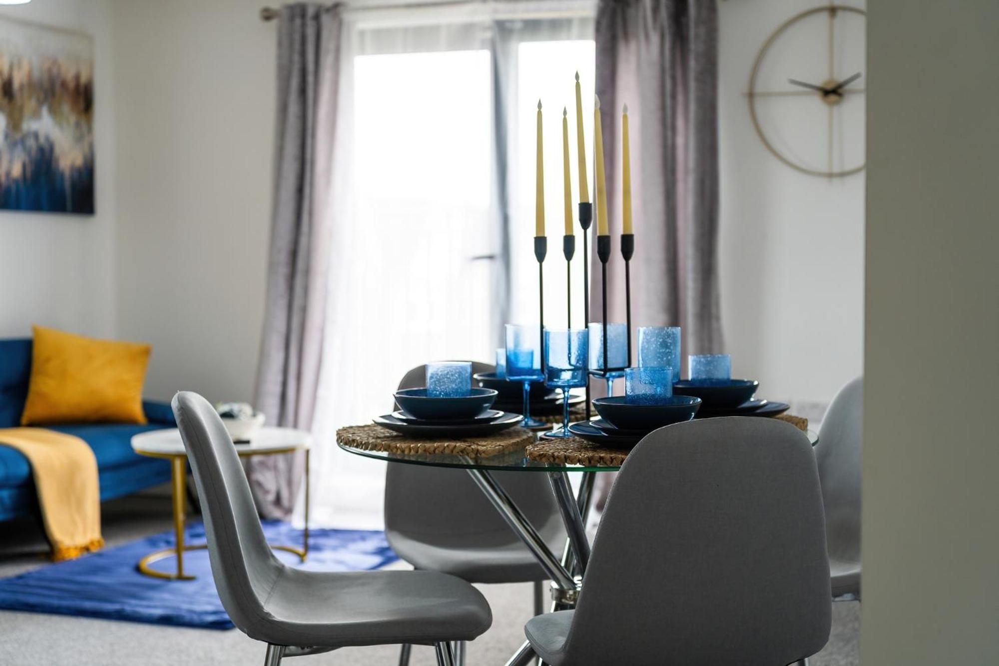One And Two Bed Apartments Slough Near Heathrow Colnbrook Екстер'єр фото