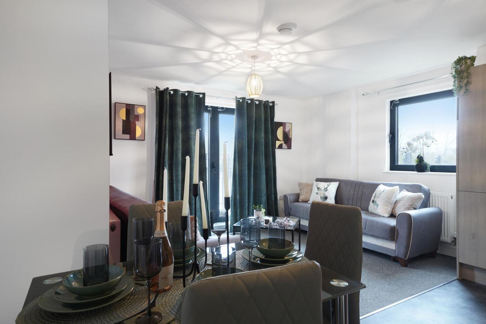 One And Two Bed Apartments Slough Near Heathrow Colnbrook Екстер'єр фото