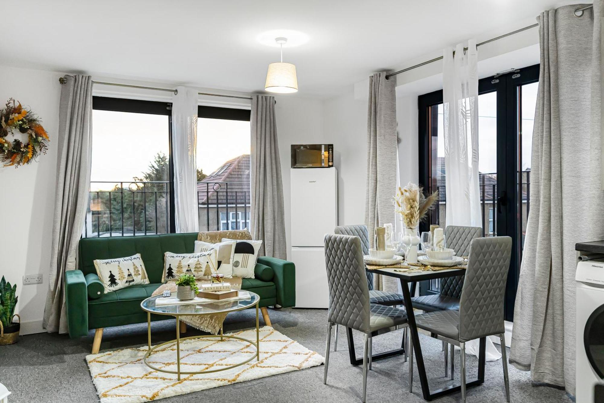 One And Two Bed Apartments Slough Near Heathrow Colnbrook Екстер'єр фото